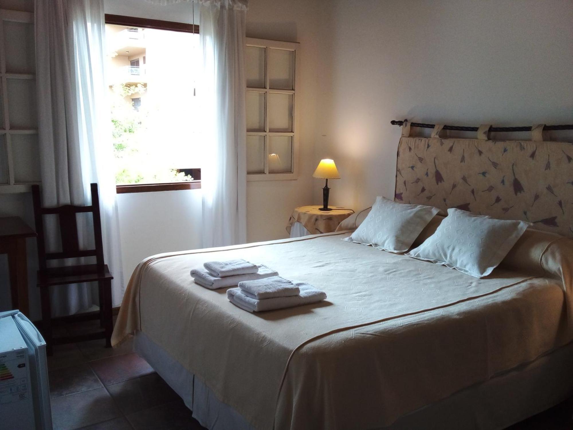 Hosteria Sajonia Villa Gesell Exteriér fotografie