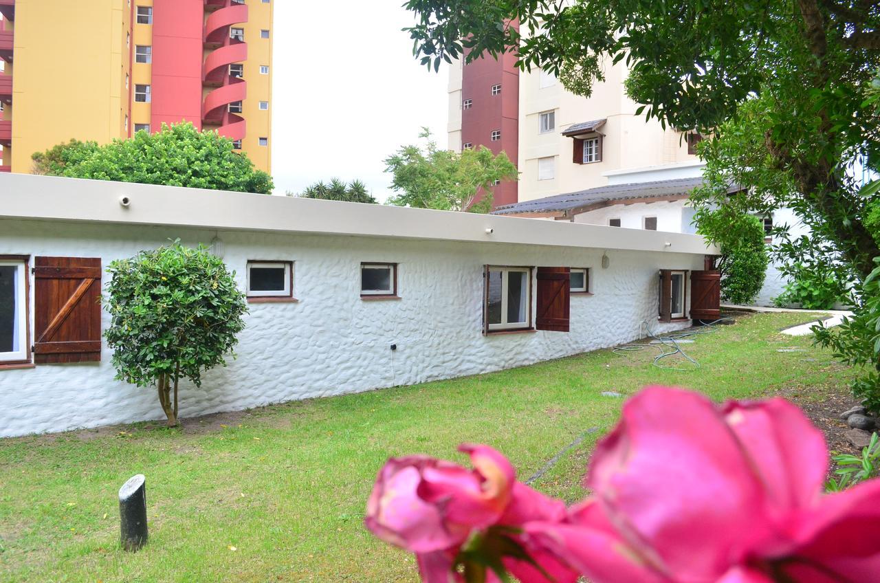 Hosteria Sajonia Villa Gesell Exteriér fotografie