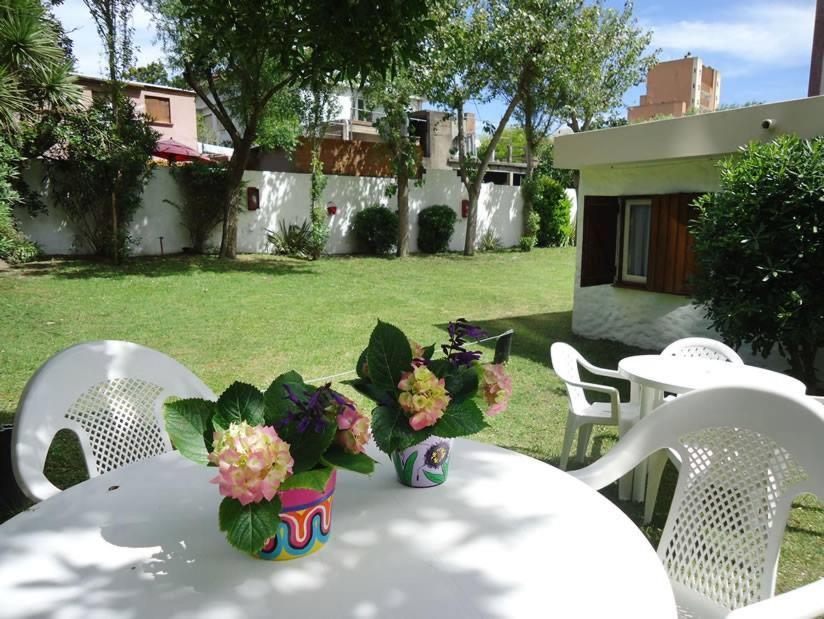Hosteria Sajonia Villa Gesell Exteriér fotografie